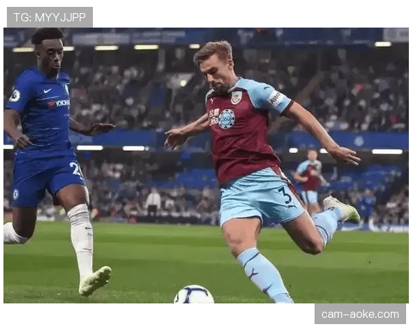 从两球落后到绝平,埃弗顿客场抢下关键保级一分 从两球落后到绝平,埃弗顿客场抢下关键保级一分